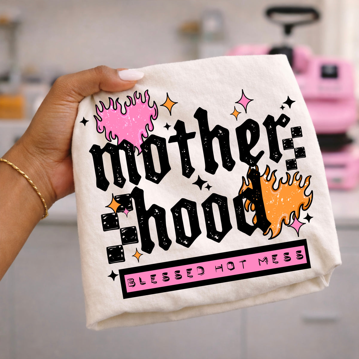 Motherhood Hot Mess Black-Ready to Press Transfer