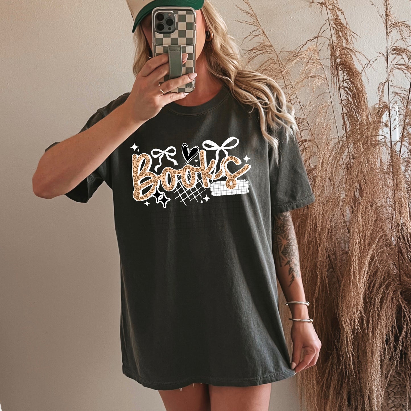 Books Leopard Cursive White-Ready to Press Transfer