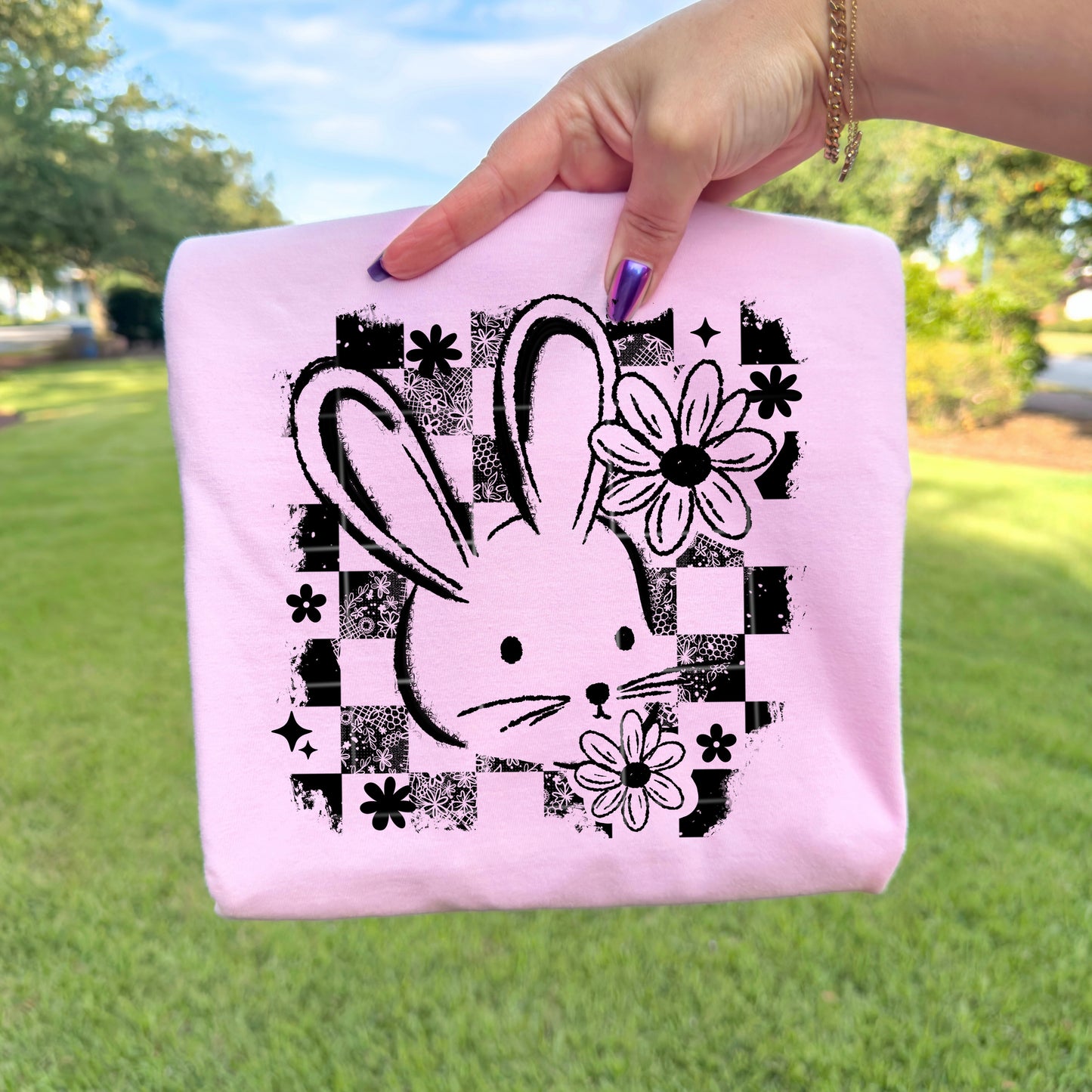 Bunny Distressed Black-Ready to Press Transfer