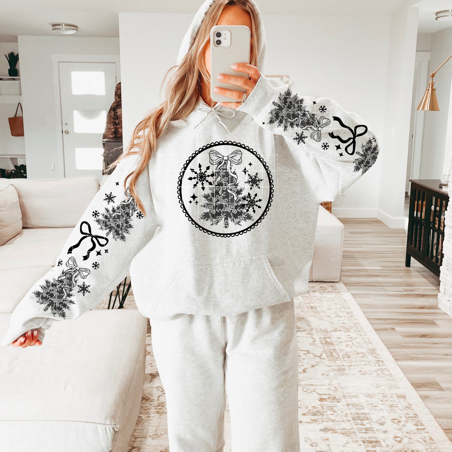Lace Tree Circle Single Color Black-Ready to Press Transfer
