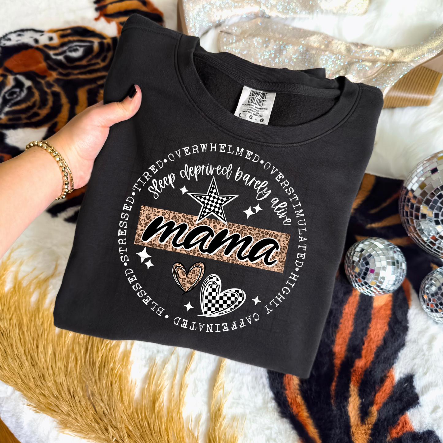 Mama Circle White Accents-Ready to Press Transfer